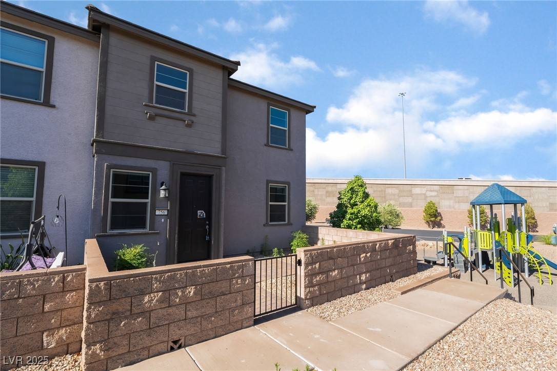 Henderson, NV 89015,756 Sleeping City AVE