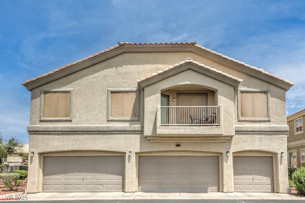 Henderson, NV 89011,6068 Shyley ST #102