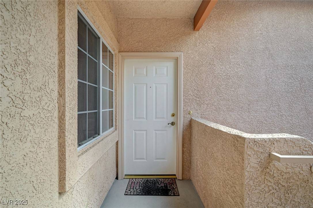 Henderson, NV 89074,2925 Wigwam Pkwy #123