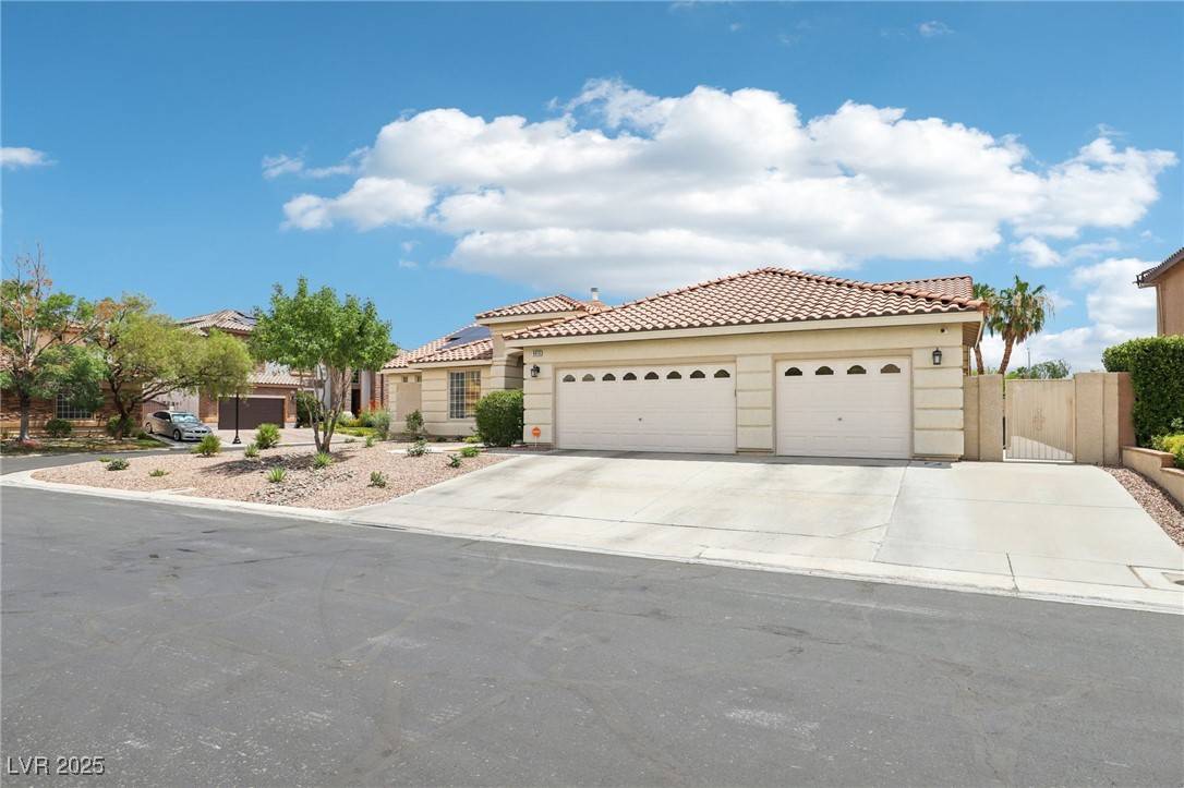 Las Vegas, NV 89123,9410 Stone Castle WAY