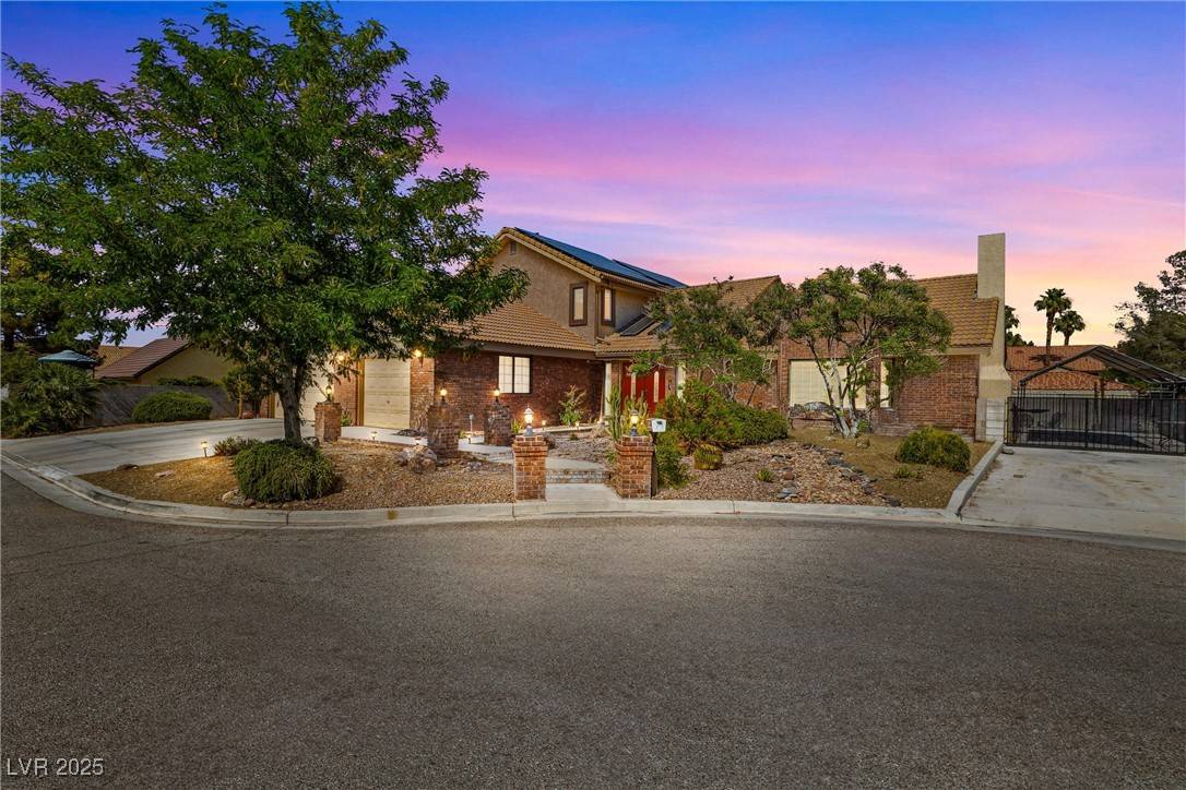 Las Vegas, NV 89103,3930 Maranatha CIR