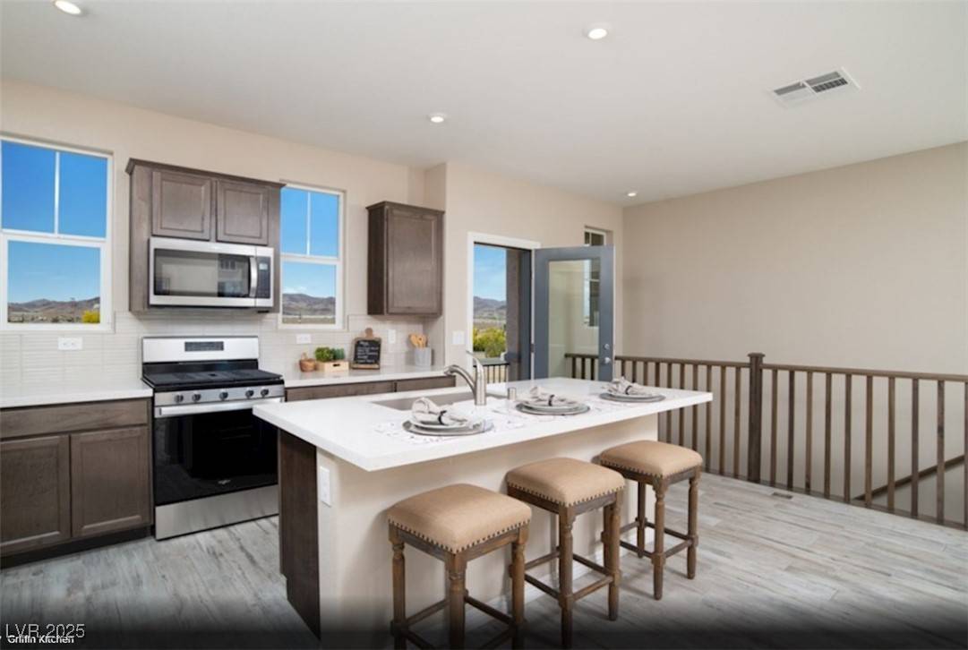 Henderson, NV 89015,633 Bellus PL #lot 153