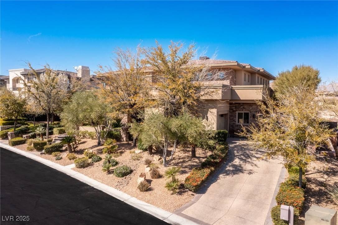 Las Vegas, NV 89135,30 Meadowhawk LN