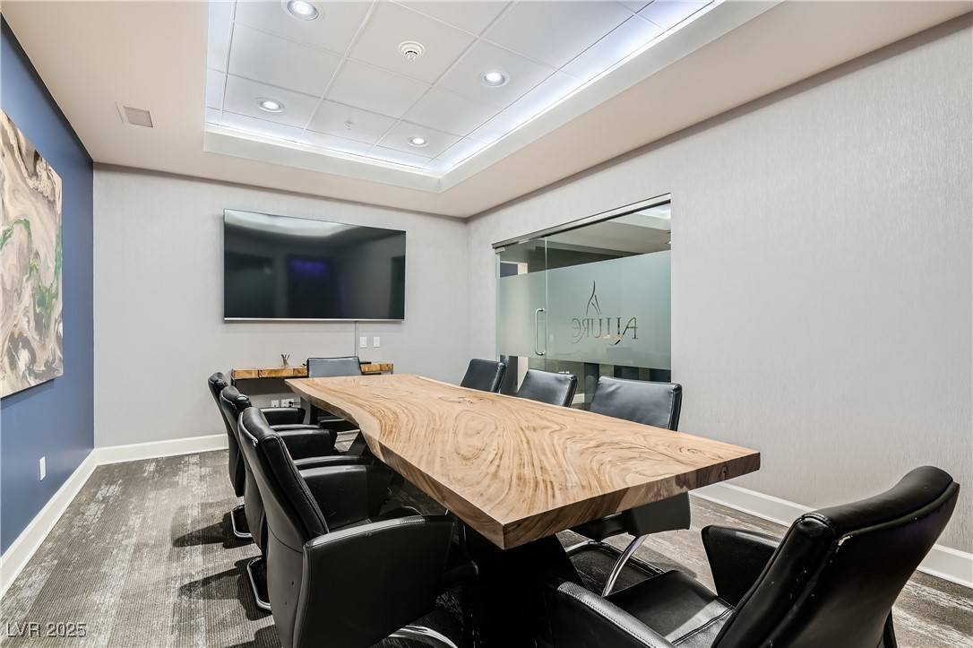 Las Vegas, NV 89102,200 W Sahara AVE #1102