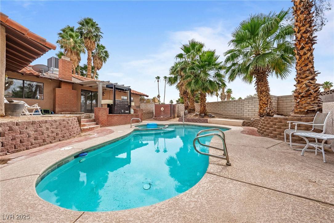 Henderson, NV 89014,3135 La Mesa DR