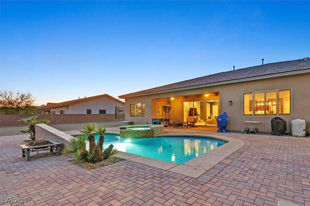 Las Vegas, NV 89118,5801 Exbury Gardens CT