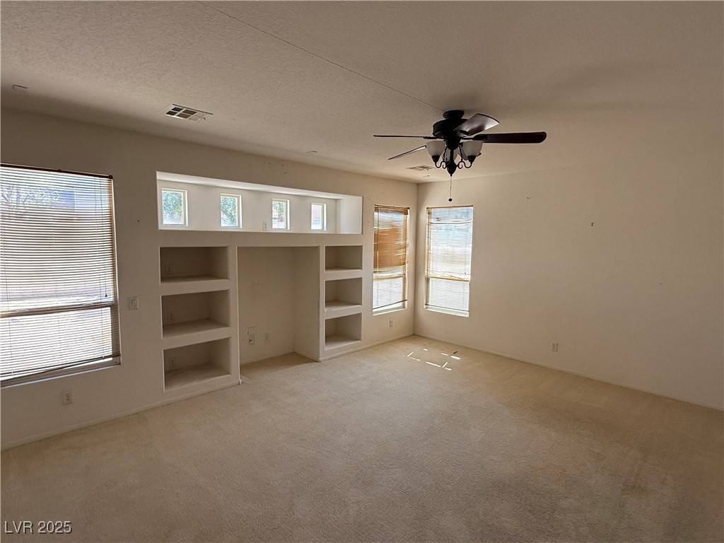 Las Vegas, NV 89183,925 Scarlet Haze AVE