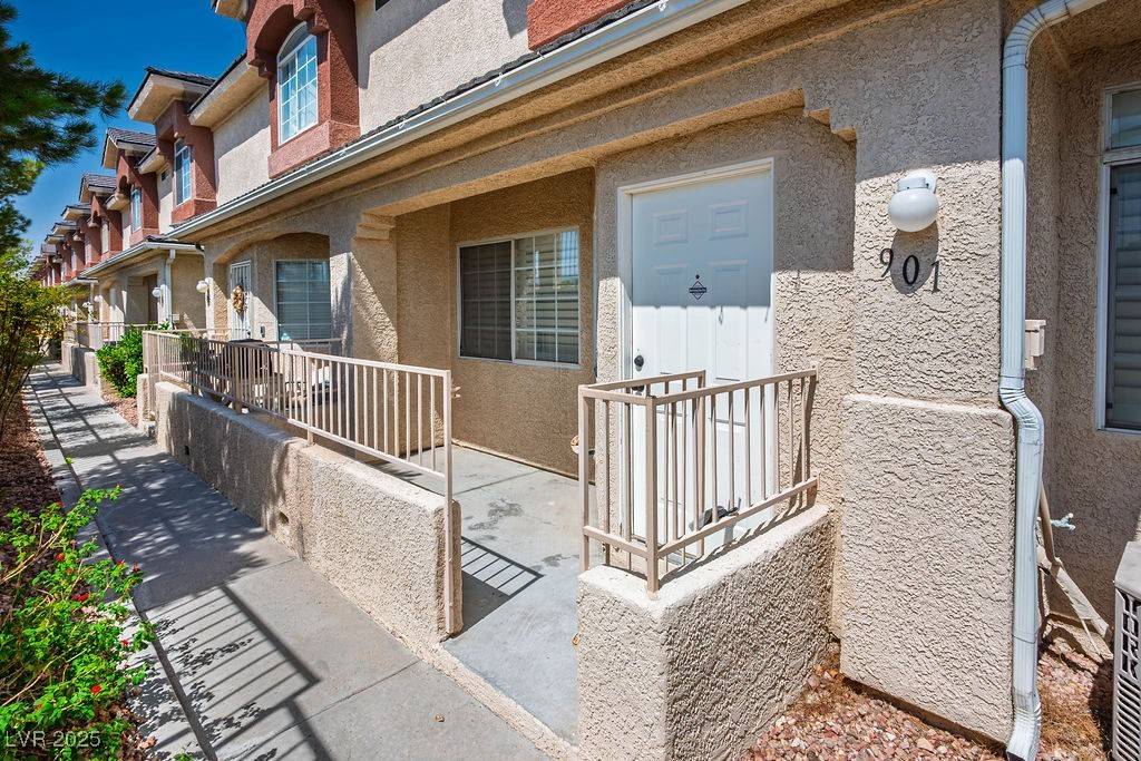 Las Vegas, NV 89128,901 Nevada Sky ST