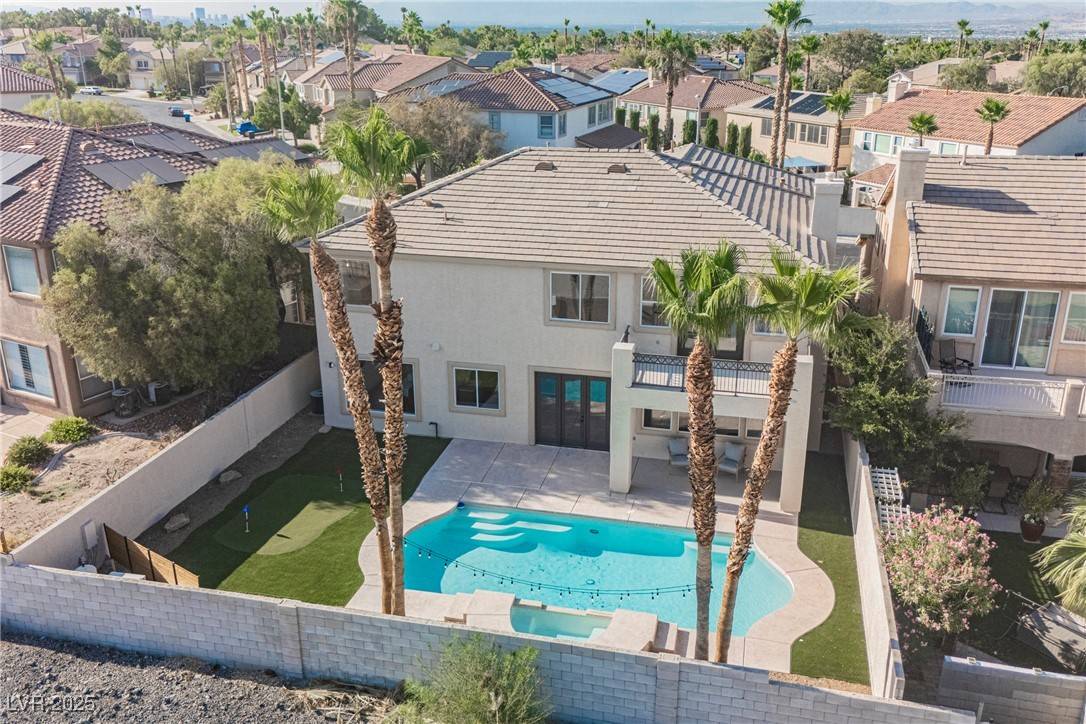 Henderson, NV 89012,1811 Country Meadows DR