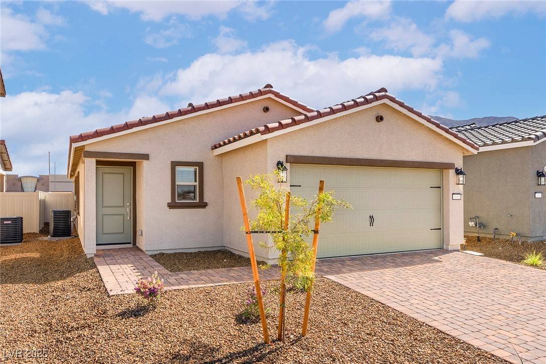 Las Vegas, NV 89156,2618 Lily Point ST