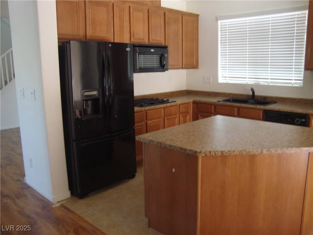Las Vegas, NV 89148,6529 BROAD OAKS CT