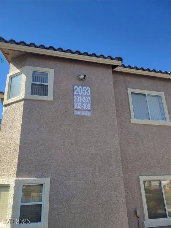 Las Vegas, NV 89117,2053 JADE CREEK ST #103