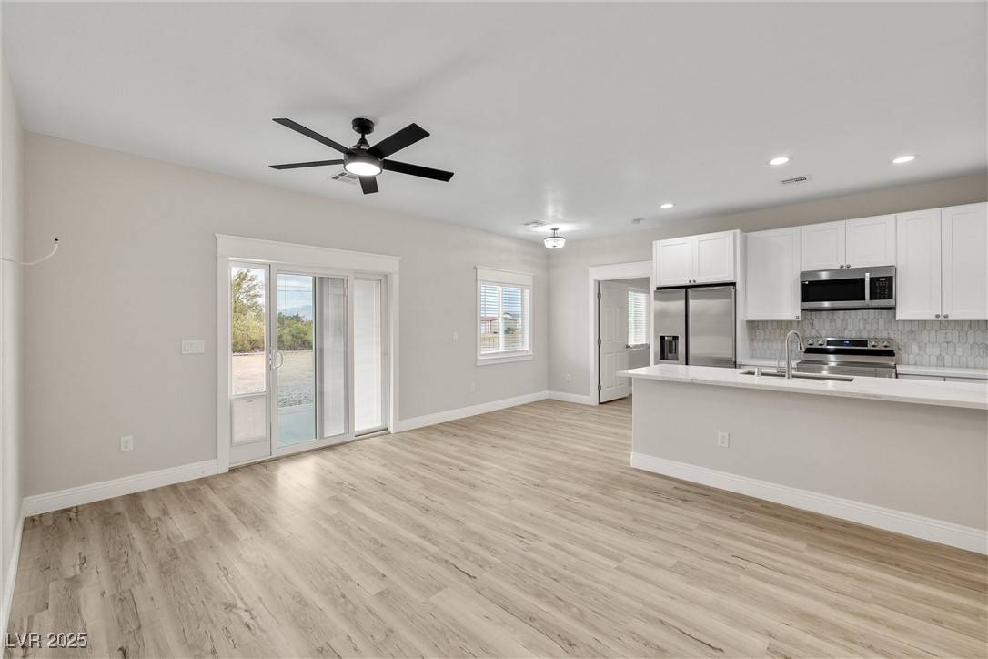 Pahrump, NV 89048,2120 Upland AVE