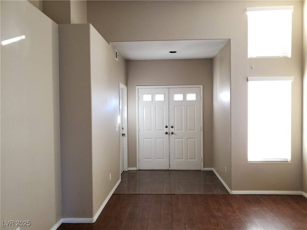 Las Vegas, NV 89147,4430 Kalamazoo ST