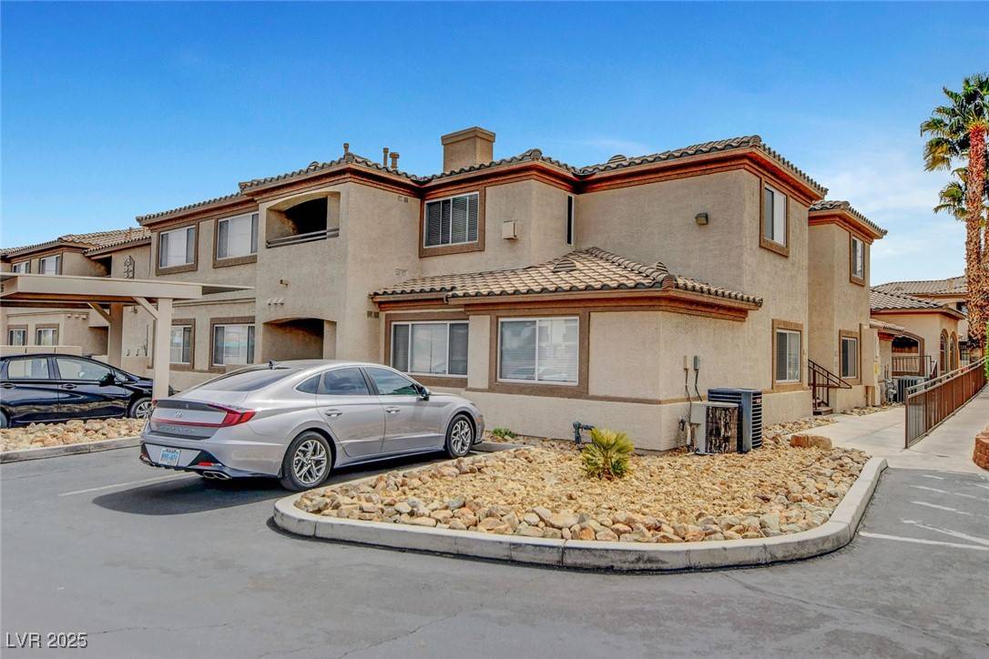 Las Vegas, NV 89147,8725 W Flamingo RD #240