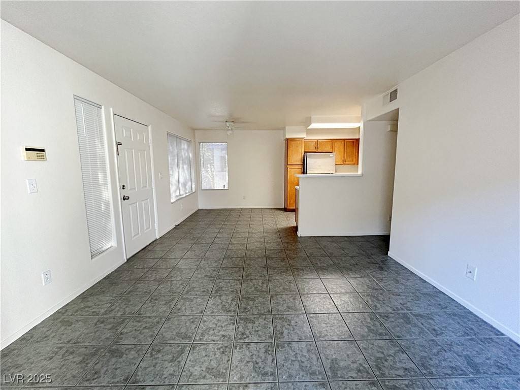 Las Vegas, NV 89120,3125 Casey DR #204
