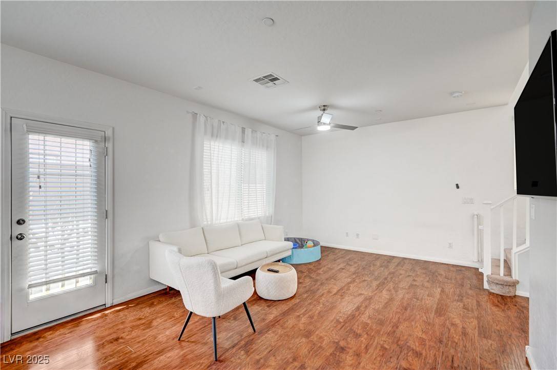 Henderson, NV 89011,635 Taliput Palm PL