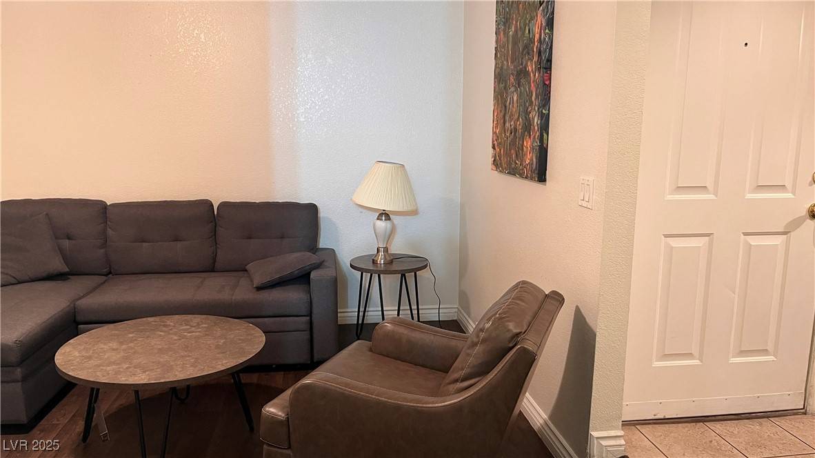 Las Vegas, NV 89117,8455 W SAHARA AVE #146
