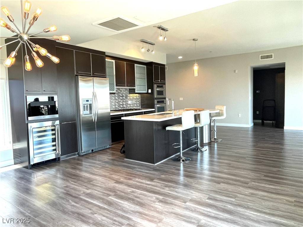 Las Vegas, NV 89147,8925 W Flamingo RD #319