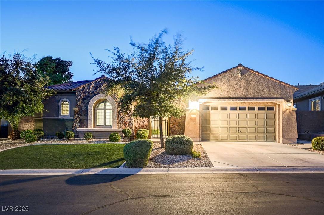 Henderson, NV 89044,2172 De Rouge AVE