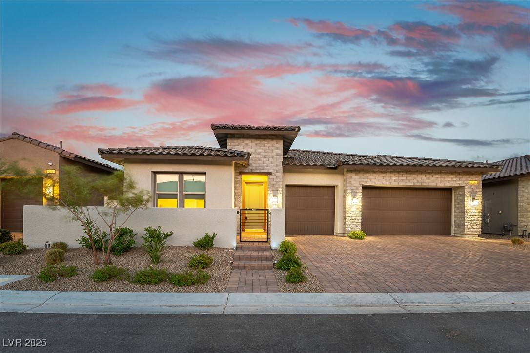 Las Vegas, NV 89138,218 Vista Balla AVE