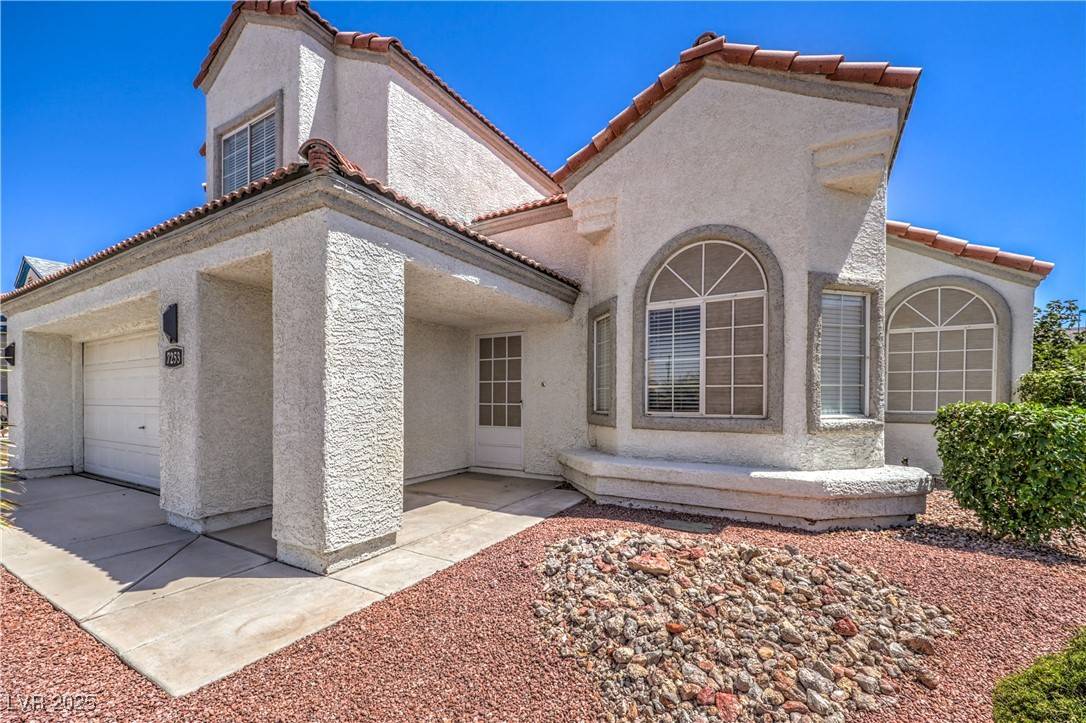 Las Vegas, NV 89156,7253 Alsop CT
