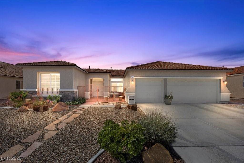 Las Vegas, NV 89123,745 Diamond Bend AVE