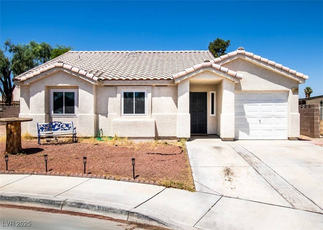 Las Vegas, NV 89106,1709 High Breeze CT