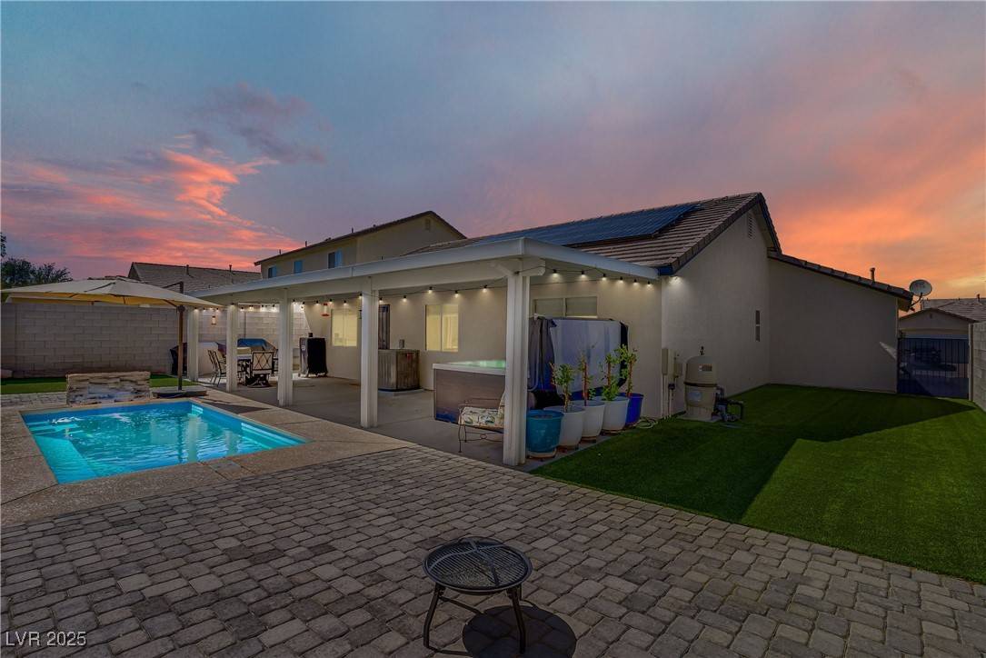 North Las Vegas, NV 89032,925 Mandolin WAY
