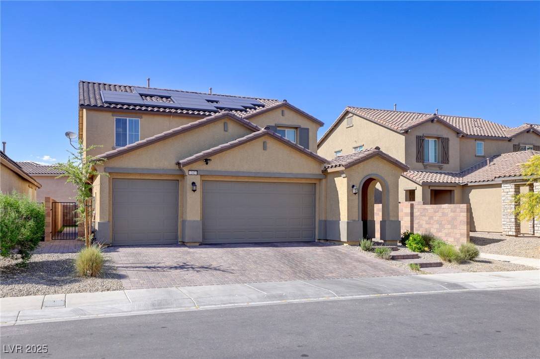Henderson, NV 89011,242 Polaris Ridge AVE