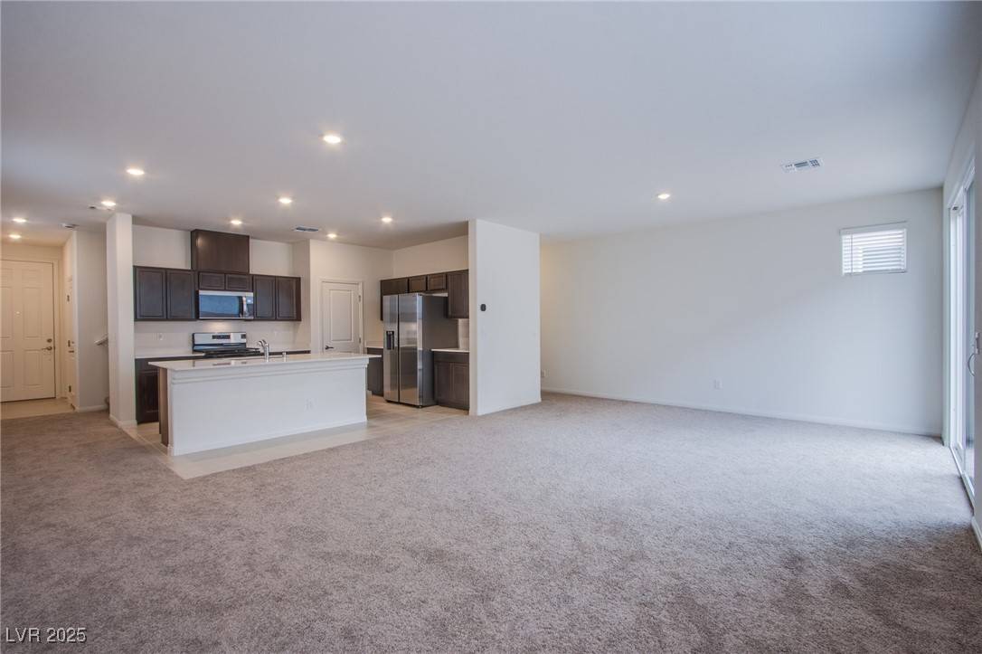 Las Vegas, NV 89148,6609 Tumoulin ST