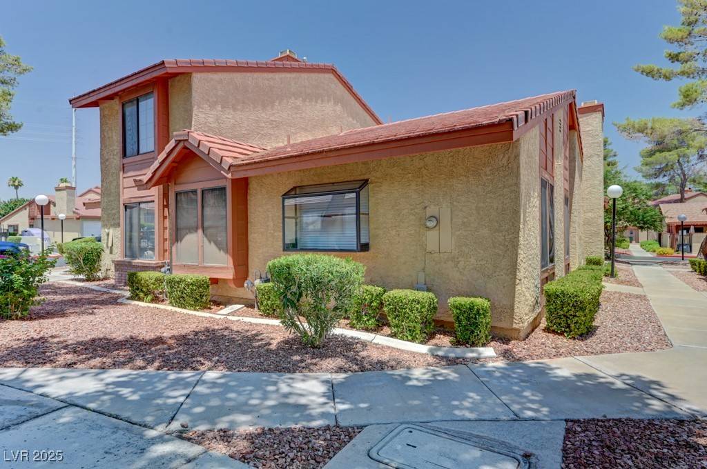 Henderson, NV 89014,2352 Pickwick DR #85