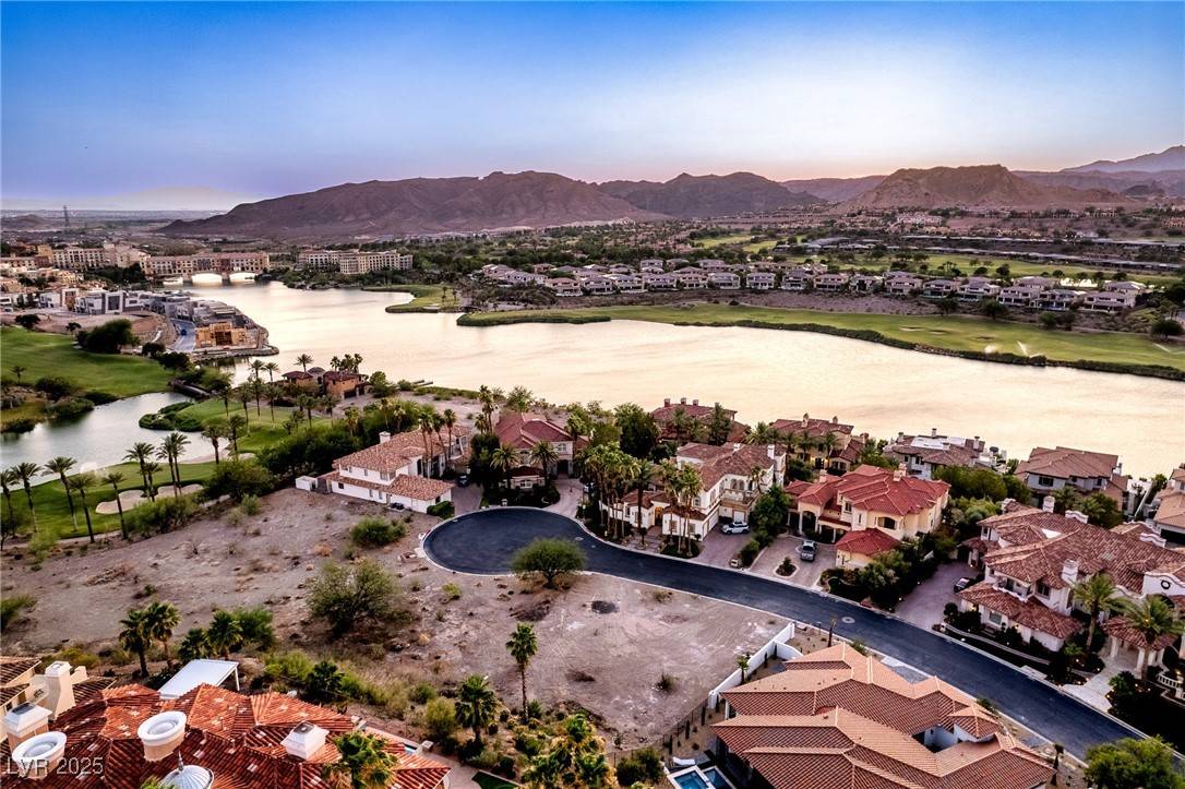 Henderson, NV 89011,5 Rue Grimaldi WAY