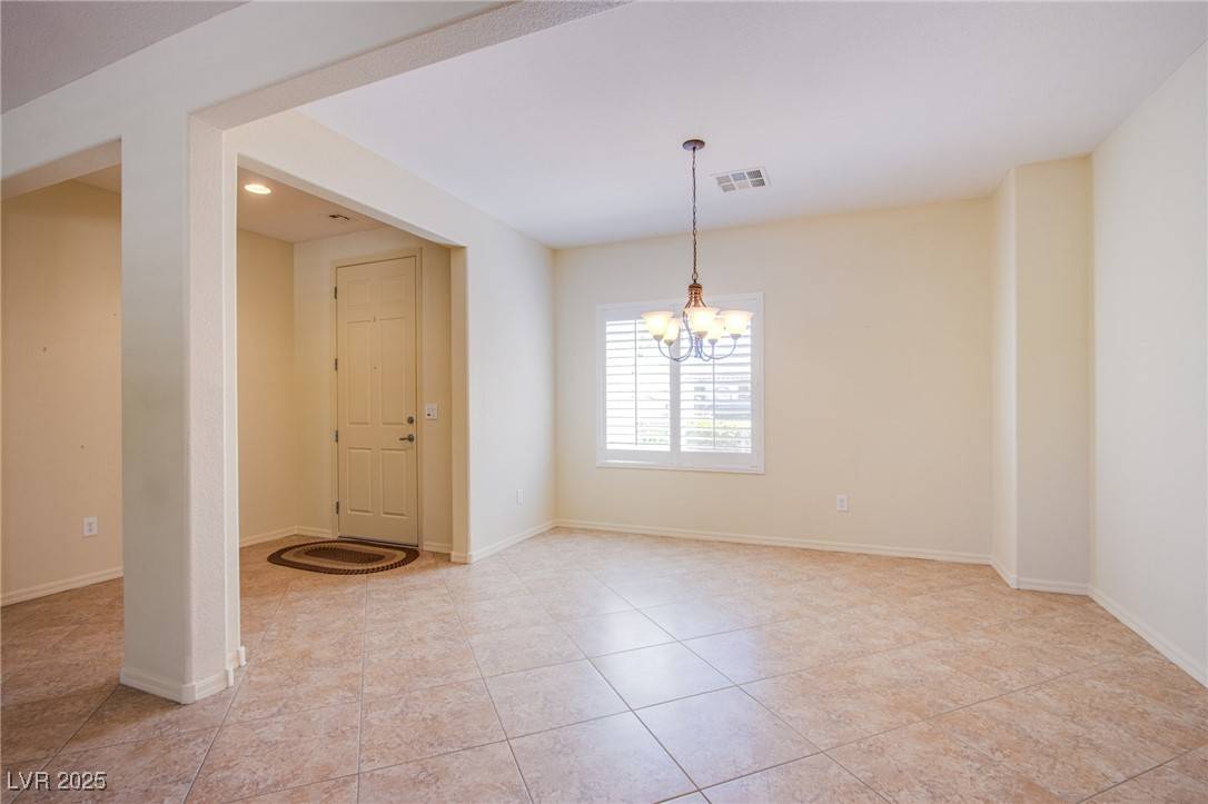 Henderson, NV 89044,2131 Sandstone Cliffs DR