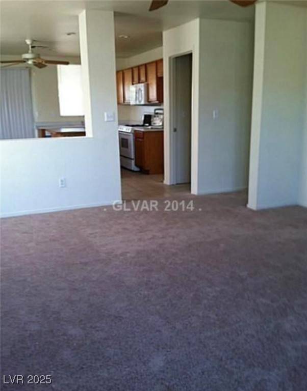 Henderson, NV 89011,733 Hitchen Post DR