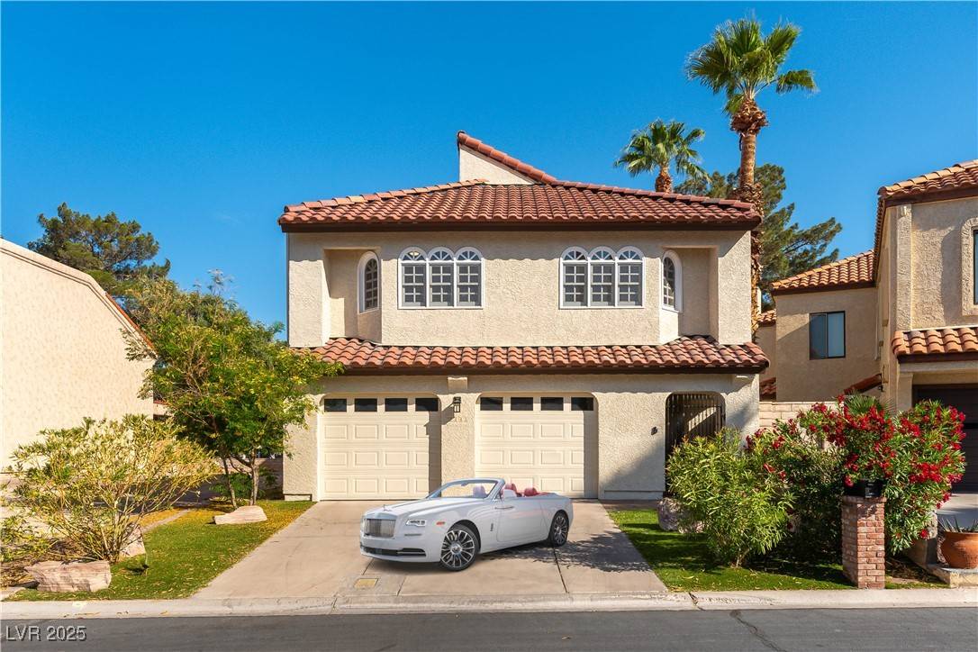 Las Vegas, NV 89109,2845 Queens Courtyard DR