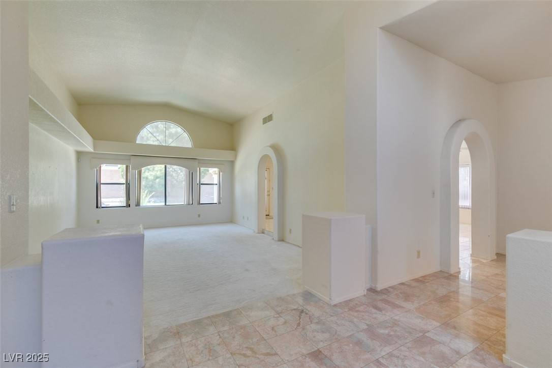 Henderson, NV 89014,399 Discovery CT