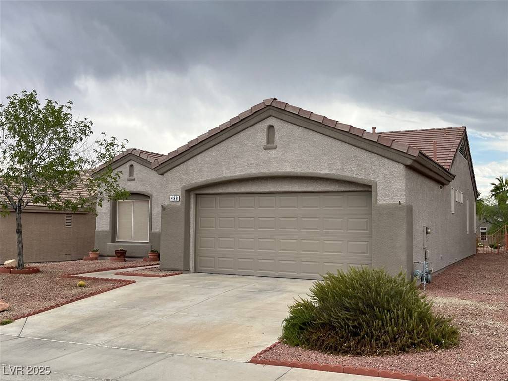 Henderson, NV 89012,438 Fountain Grove ST