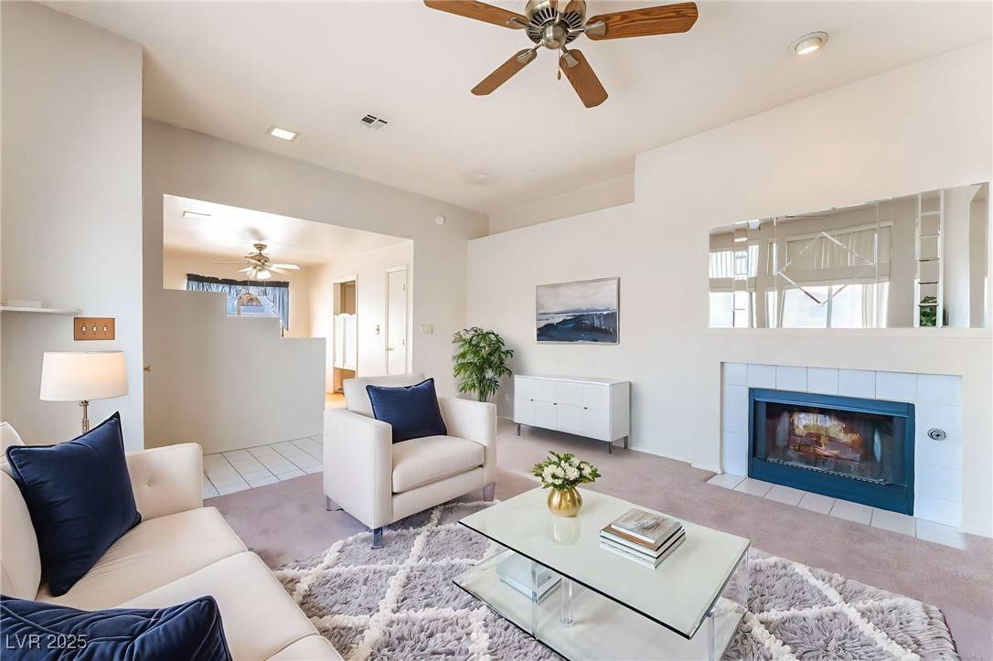 Henderson, NV 89014,1701 Comstock DR