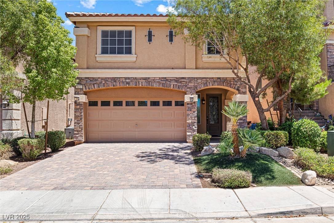 Las Vegas, NV 89139,9432 Logan Ridge CT
