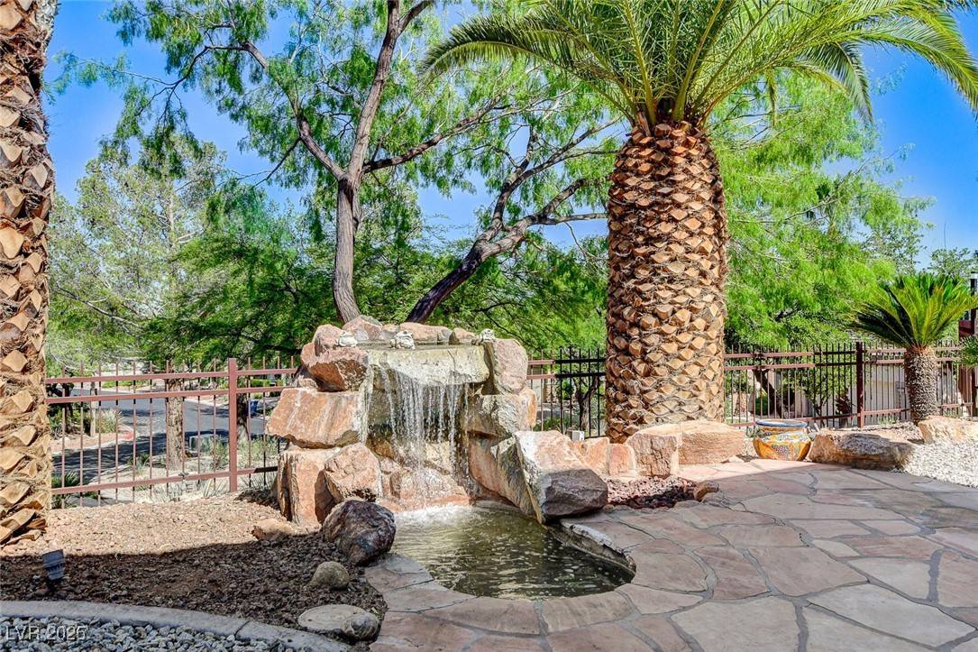 Las Vegas, NV 89144,536 Pima Canyon CT