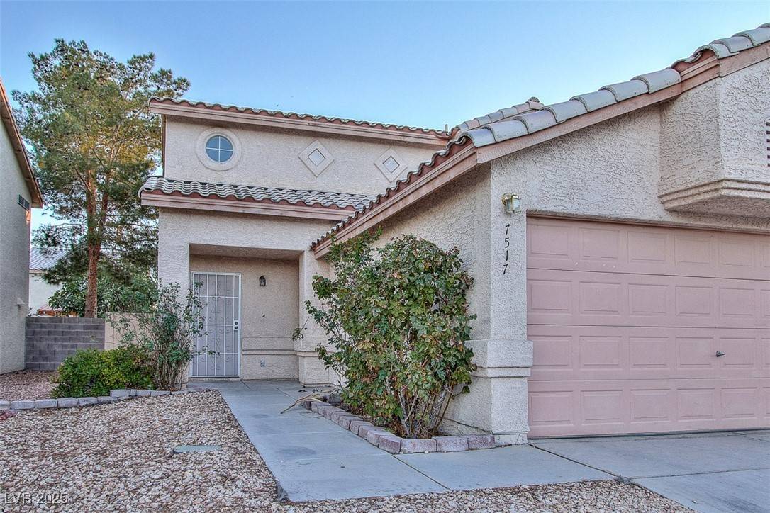 Las Vegas, NV 89130,7517 Hickory Hills DR