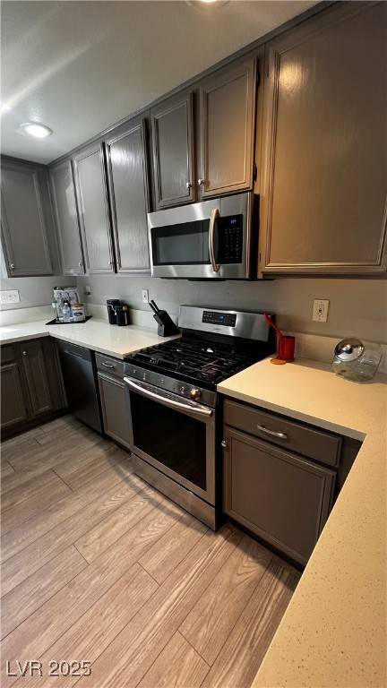 Las Vegas, NV 89139,7942 Magic Lamp ST