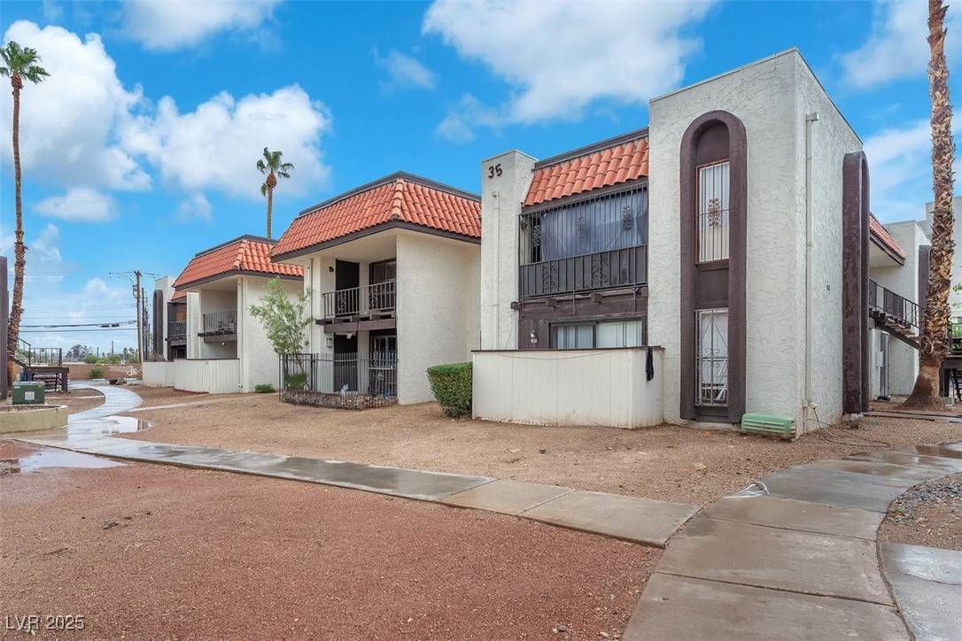Las Vegas, NV 89169,1405 Vegas Valley DR #347
