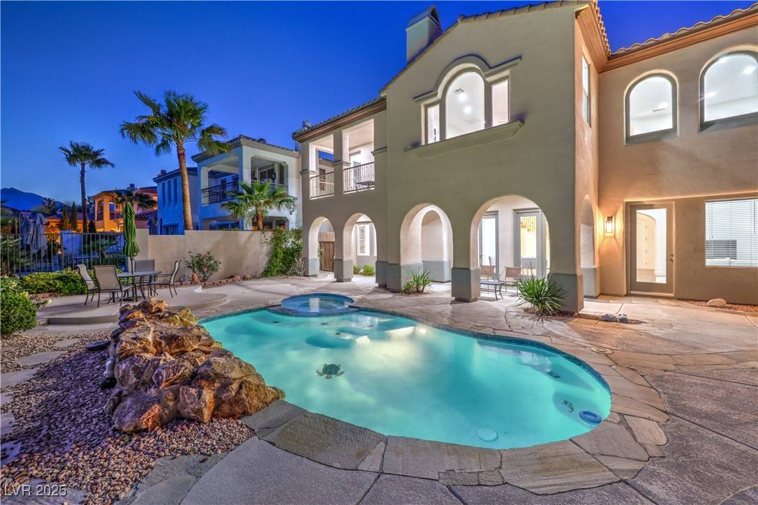Las Vegas, NV 89135,2571 Red Springs DR