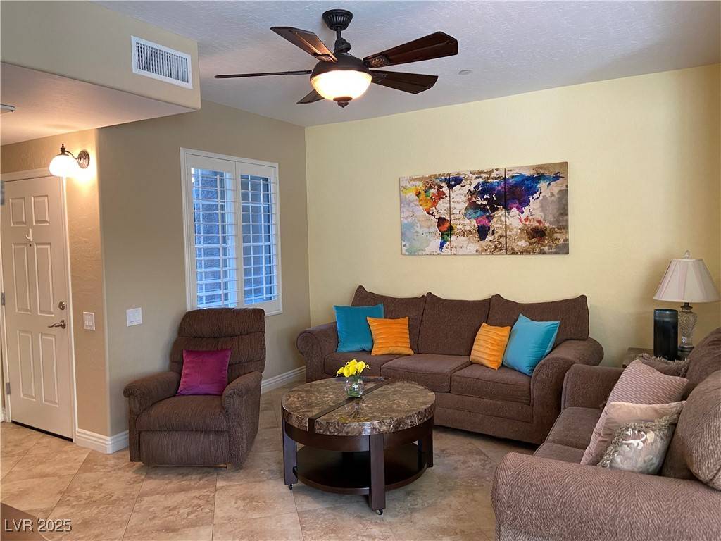 Las Vegas, NV 89131,6868 Sky Pointe DR #1132