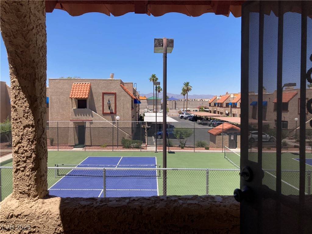 Las Vegas, NV 89103,4220 Gannet CIR #298