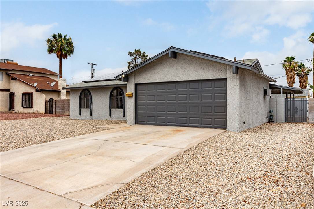 Las Vegas, NV 89102,4416 Rip Van Winkle LN