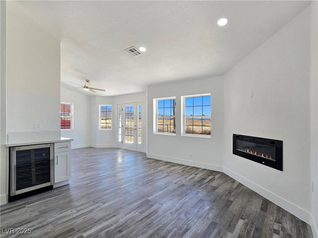 Pahrump, NV 89048,3326 Mount Charleston DR