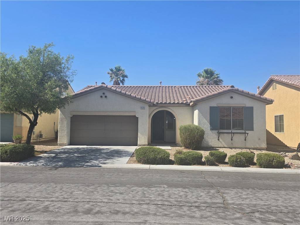 Las Vegas, NV 89113,7572 Coyote Cave AVE